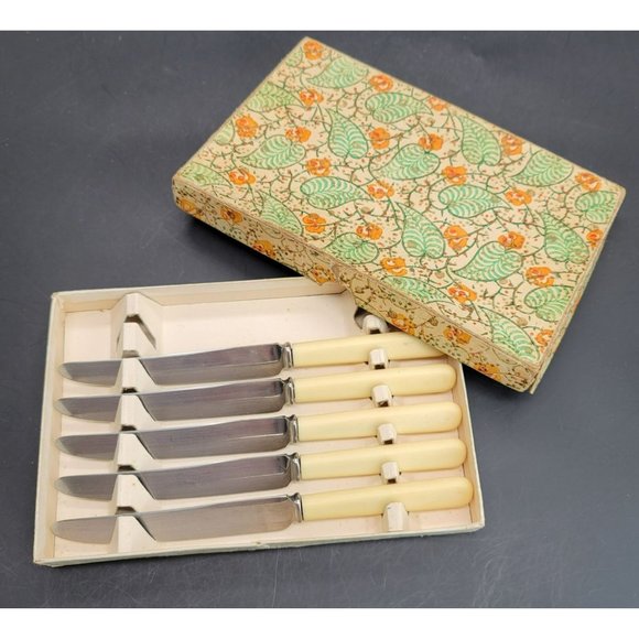 Joseph Rodgers Other - Joseph Rodgers Sheffield Stainless Steel Tea Knives England in Box BT1052